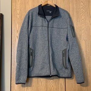 Men’s Arc’teryx zip up sweater